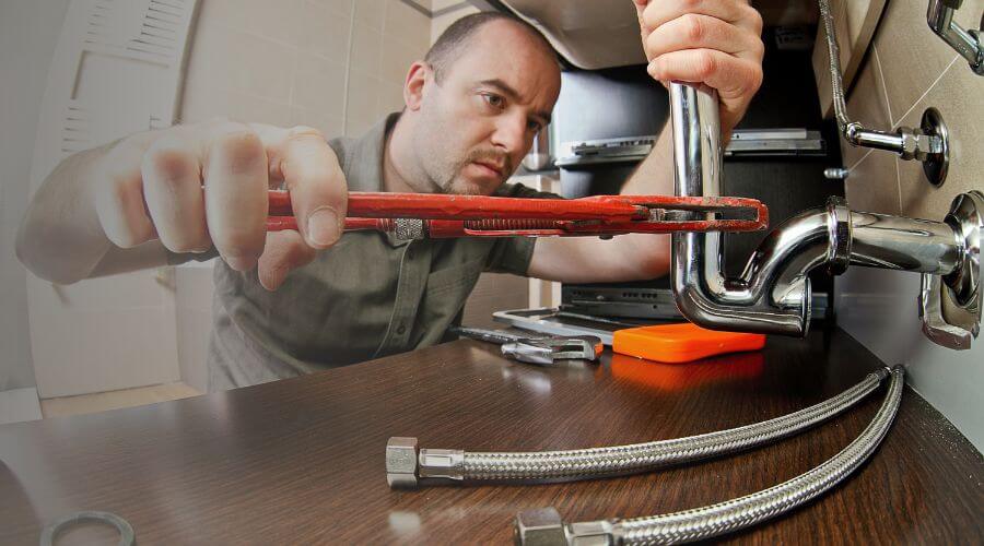 Professional bathroom faucet installation in Oakpark, VA